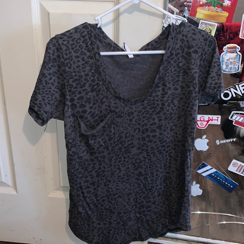 Z supply Women’s Small shirt